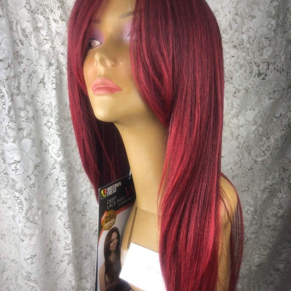 22 Inch Wine Colored Synthetic Blend main image 4